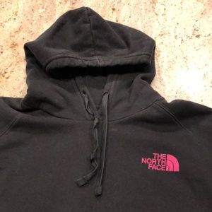 Black North Face hoodie